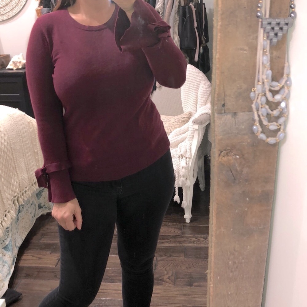 Banana Republic Factory medium burgundy sweater